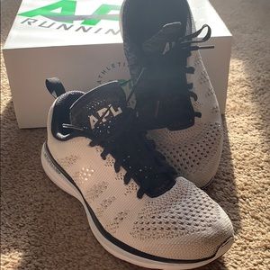 APL running shoes
